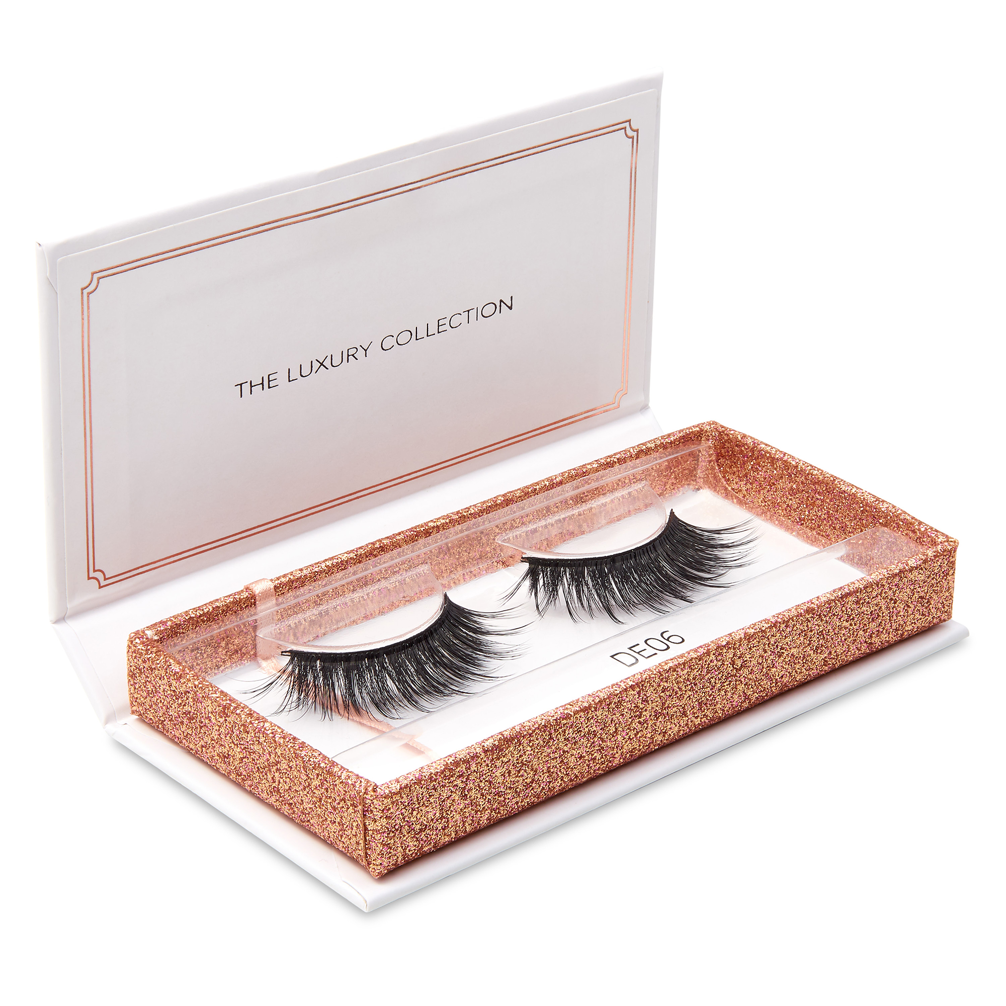 Eyelash packshot photography for website e-commerce and advertising usage by Ian Knaggs